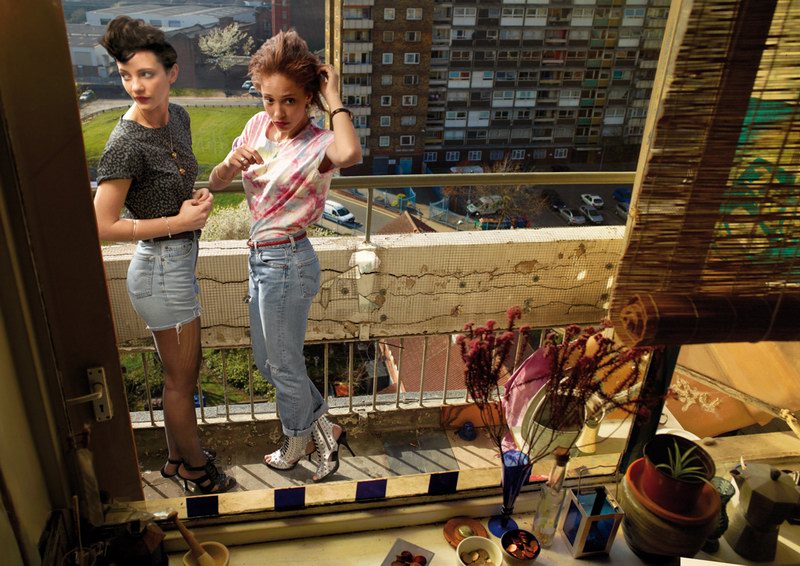 Dr. Martens<a target='_blank' style='color: #666666;' href='http://brand.fengsung.com/DrMartens/' >马汀博士</a> 美爆夏日之单品