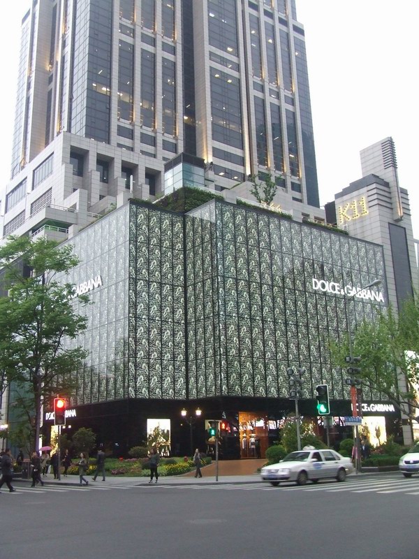 日本一线时装品牌ABAHOUSE国内首家概念店开业