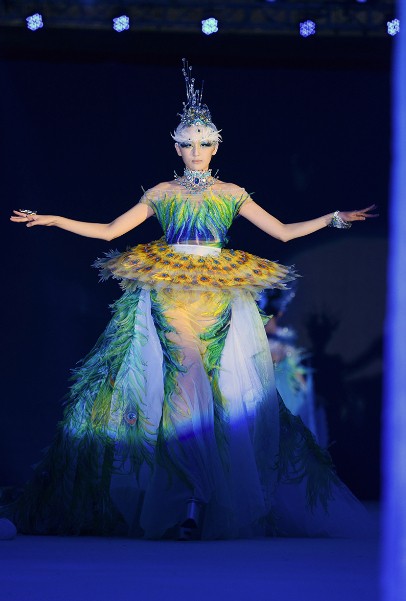 高端服装品牌Heaver Gaia盖娅传说”“天衣”系列服装定制发布会