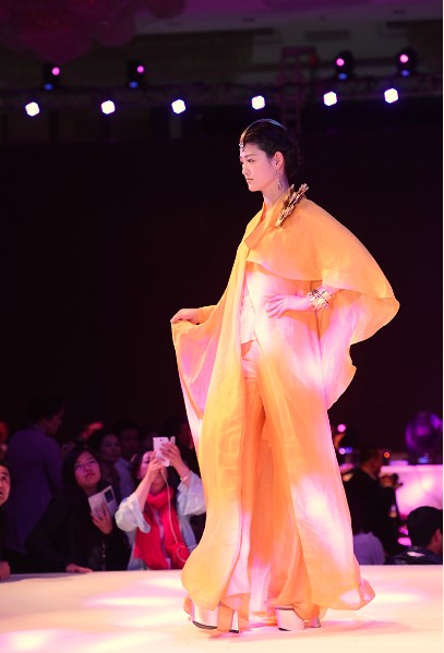 高端服装品牌Heaver Gaia盖娅传说“天衣”系列服装定制发布会