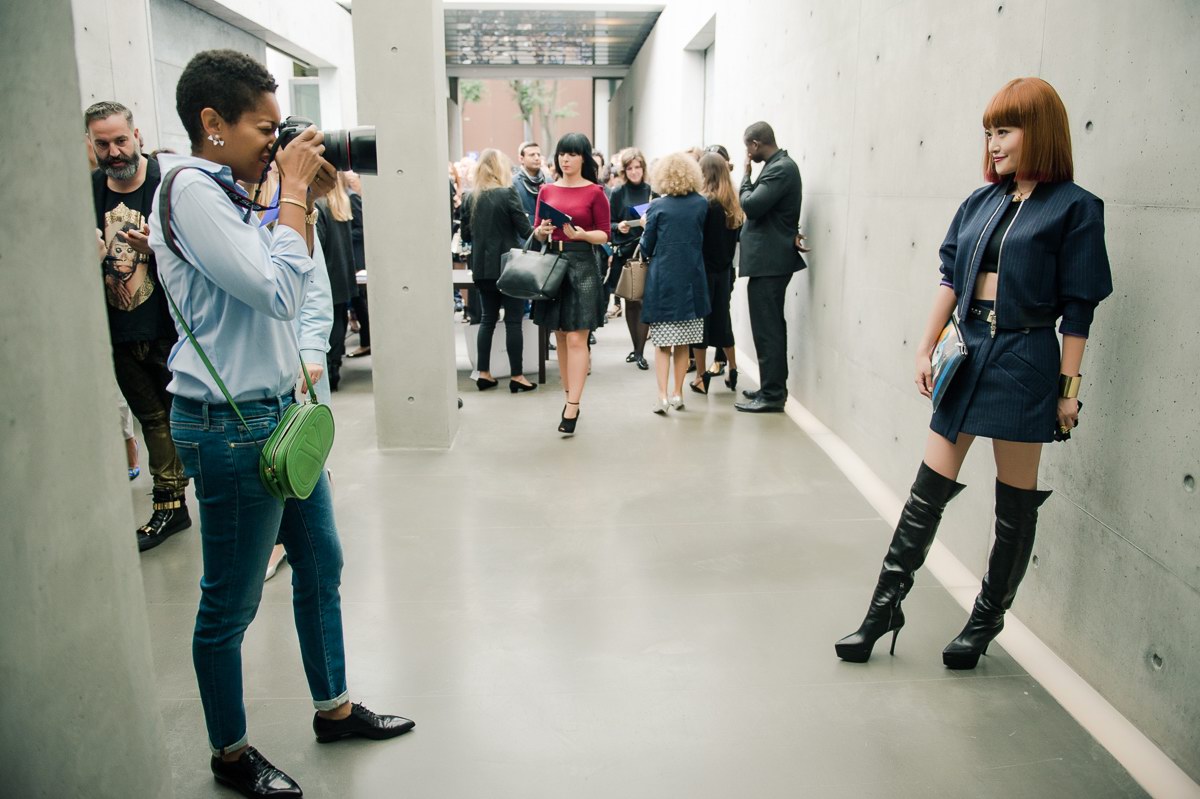 Fashion icon徐子淳现身米兰Armani秀场  彰显时尚玩格调