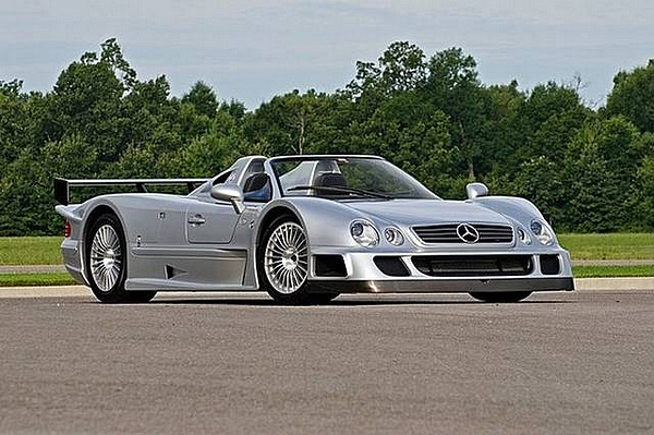 M-Benz CLK GTR Roadster 即将拍卖