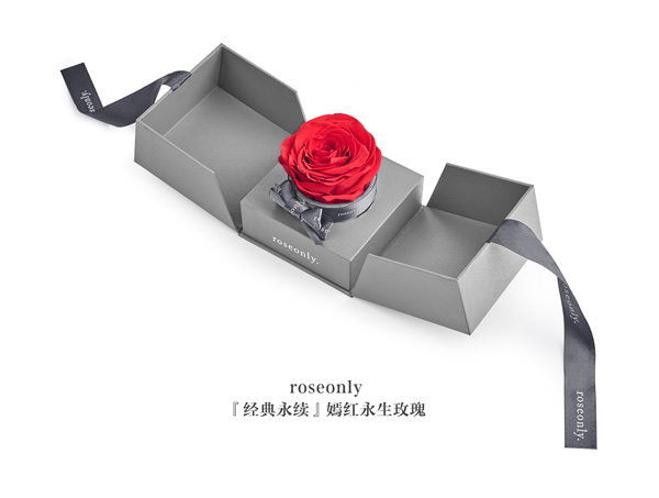 刘诗诗倾情设计love roseonly母亲节花束致意母爱