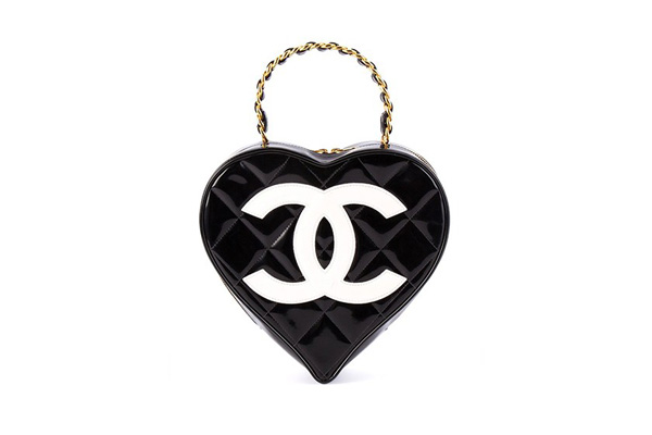 爱心爆棚！盘点19款情人节心型浪漫手袋