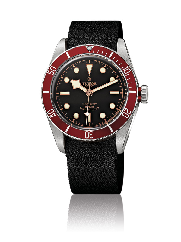 Tudor Heritage Black Bay 运动季潜水腕表