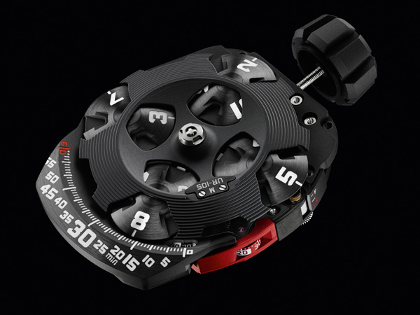 URWERK UR-105M：铁甲骑士，时间之光