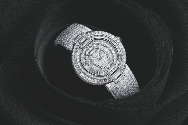 <a target='_blank' style='color: #666666;' href='http://brand.fengsung.com/rogerdubuis/' >罗杰杜彼</a>以多款镶钻腕表演绎女性多面人生