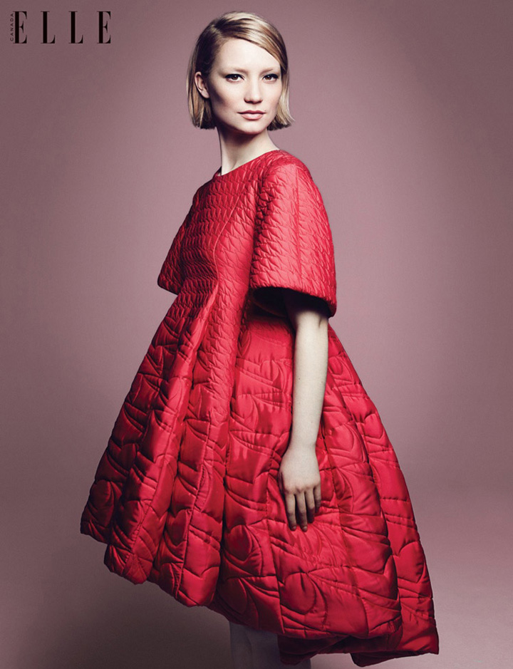 Mia Wasikowska《Elle》加拿大版2014年9月号