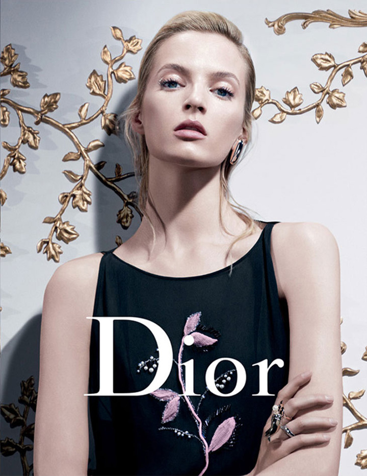<a target='_blank' style='color: #666666;' href='http://brand.fengsung.com/dior/' >Dior</a>（<a target='_blank' style='color: #666666;' href='http://brand.fengsung.com/dior/' >迪奥</a>）2013秋冬系列广告大片