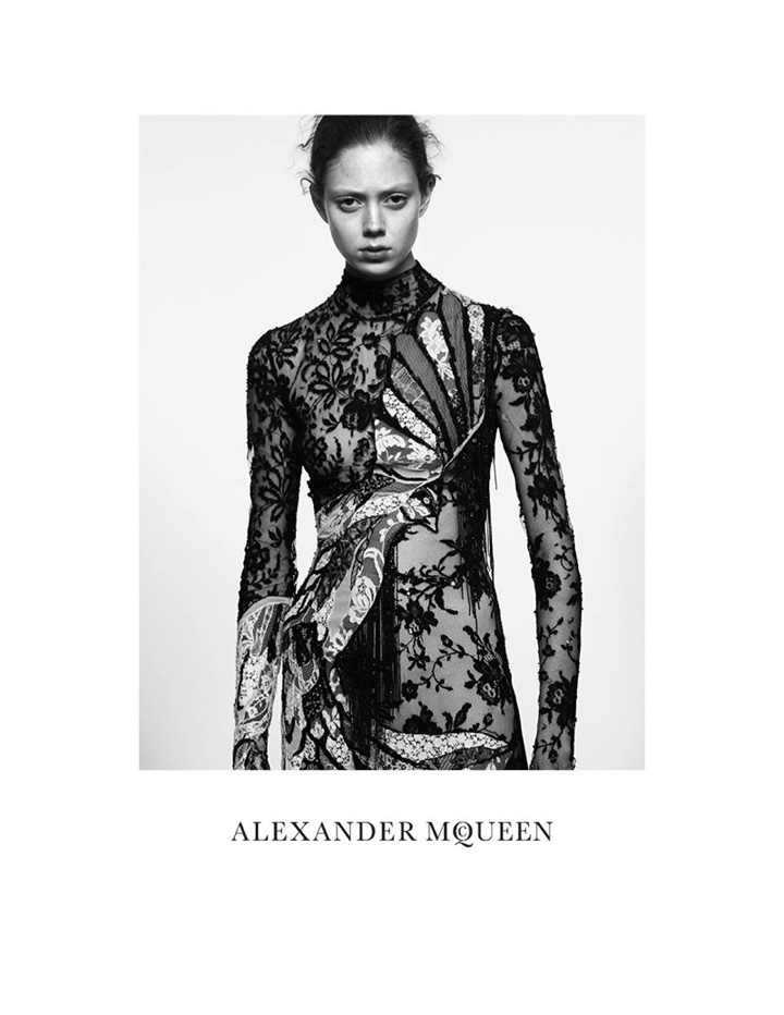 Alexander McQueen 2016春夏系列广告大片