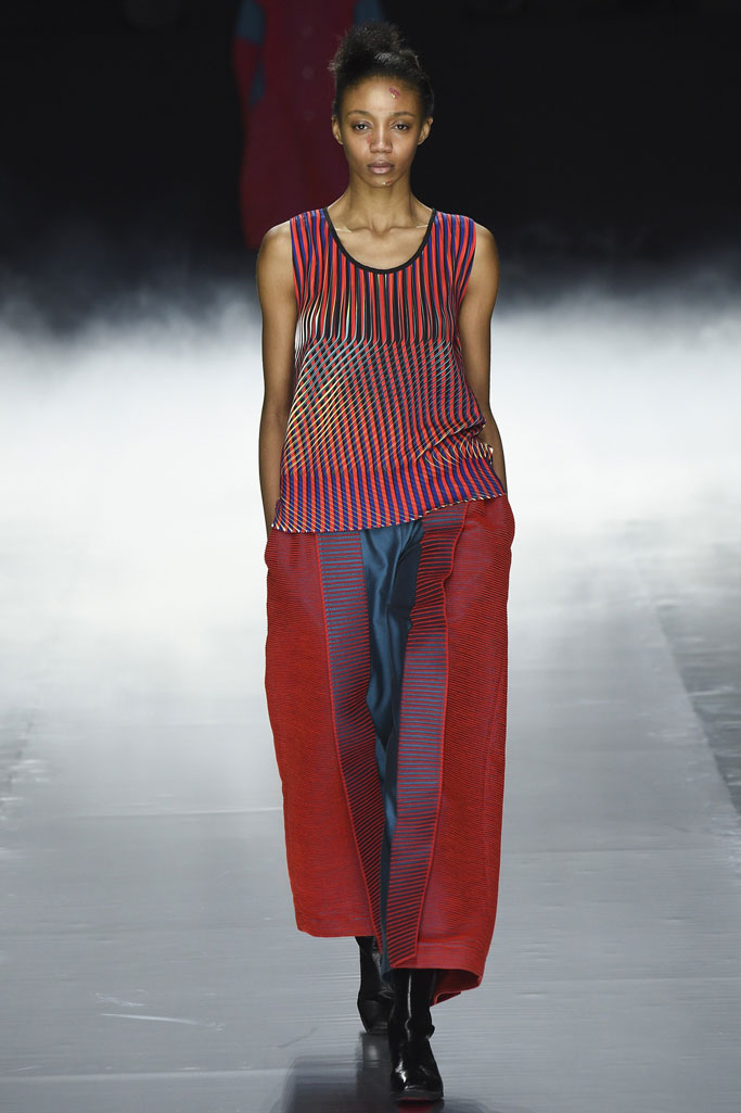 <a target='_blank' style='color: #666666;' href='http://brand.fengsung.com/IsseyMiyake/' >Issey Miyake</a> 2016秋冬流行发布