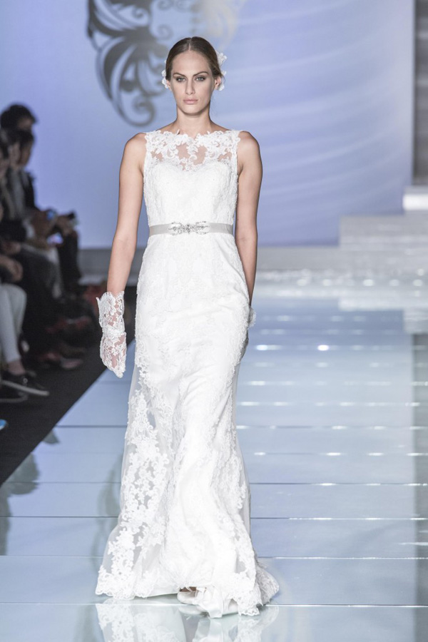 Lusan Mandongus 2017春夏系列婚纱秀