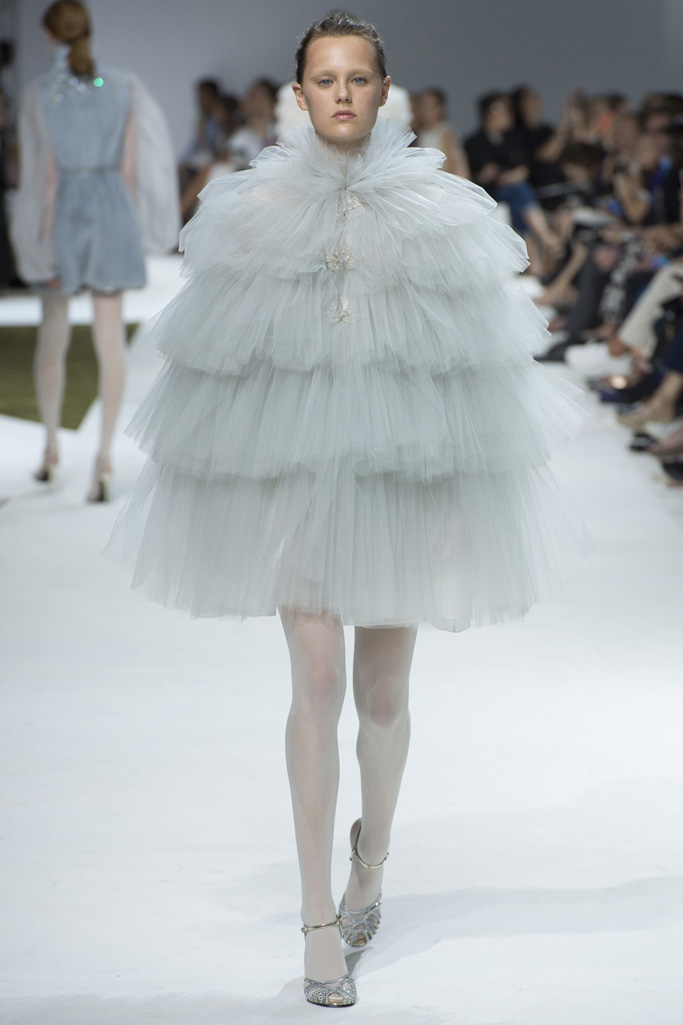 Giambattista Valli 2016秋冬高级定制流行发布