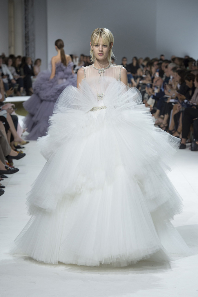 Giambattista Valli 2016秋冬高级定制流行发布