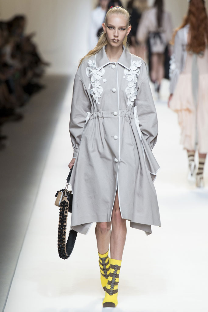 Fendi 2017春夏流行发布