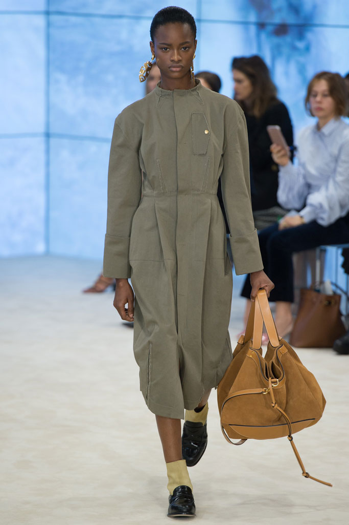 Loewe 2017春夏流行发布