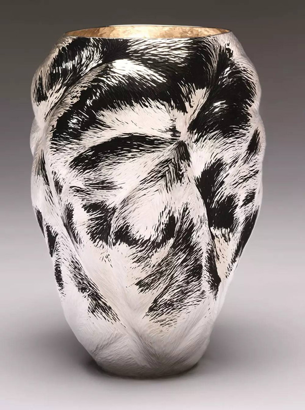 两依藏博物馆：银质典藏的传统与当代