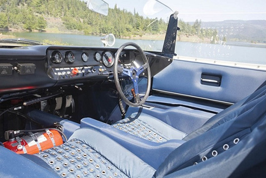仅剩一台，1965年福特GT40敞篷版原车拍卖