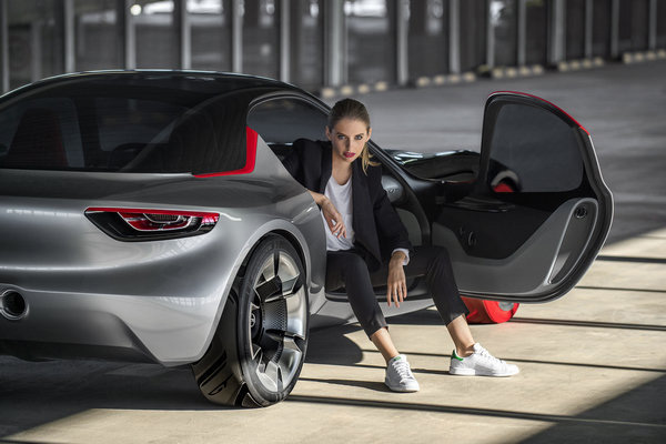 全新OPEL GT Concept 破茧登场