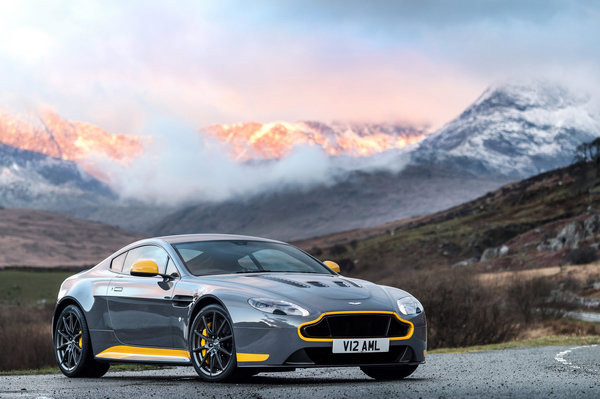 阿斯顿·马丁发布新款V12 Vantage S官图