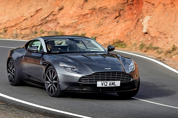 Aston Martin DB11 挺进古德伍德