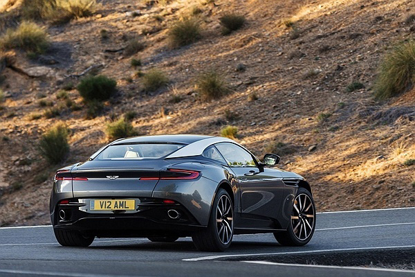 Aston Martin DB11 挺进古德伍德