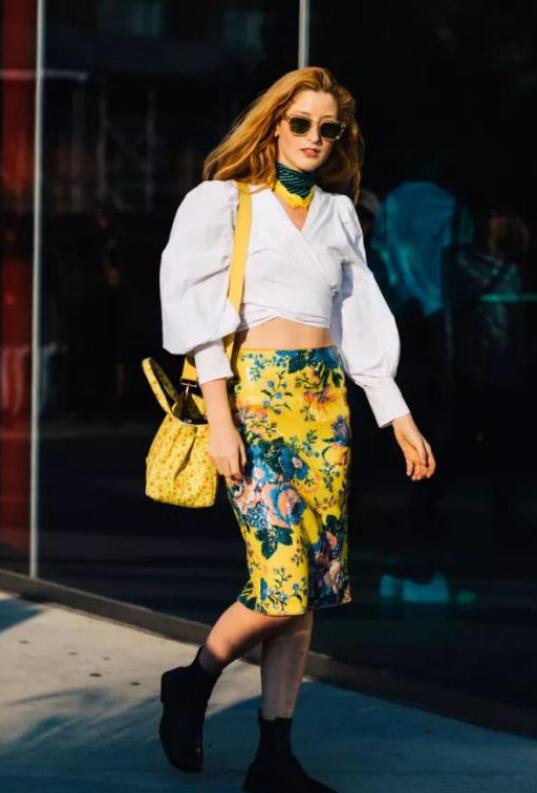 中长款印花半身裙