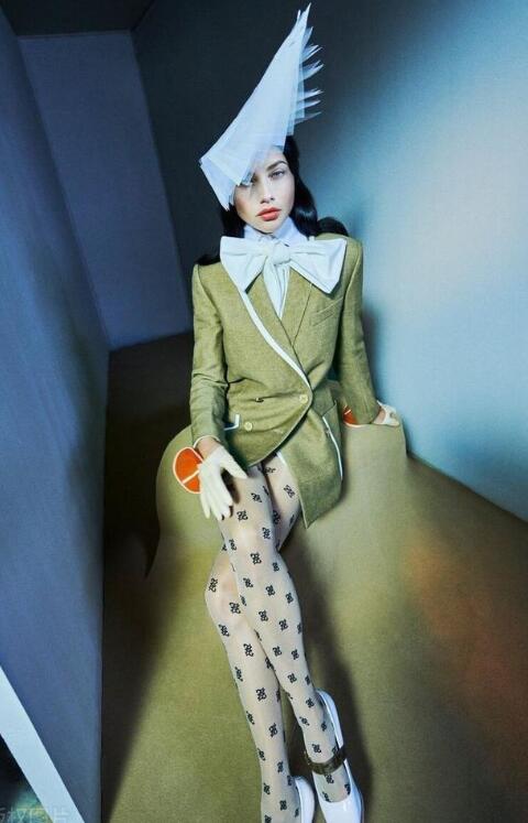 印花丝袜 宫廷风外套