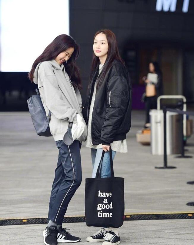 夹克外套 牛仔裤