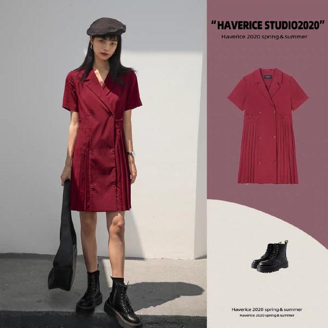 红色西装版连衣裙