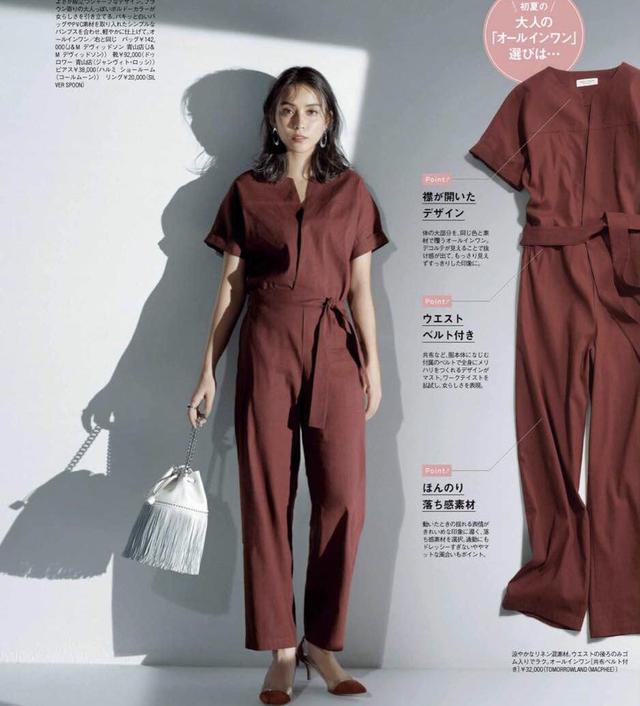 棕褐色休闲连体裤 气质高跟鞋