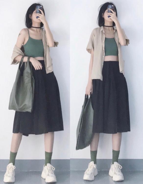 吊带 黑色半身裙