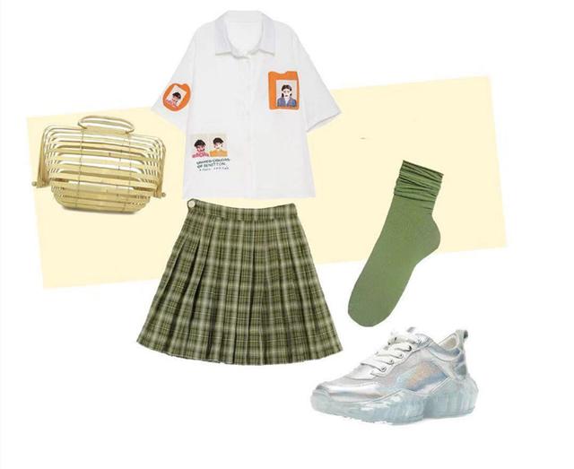 卡通人物polo衬衫 嫩绿色格子裙 休闲运动鞋 竹编小包