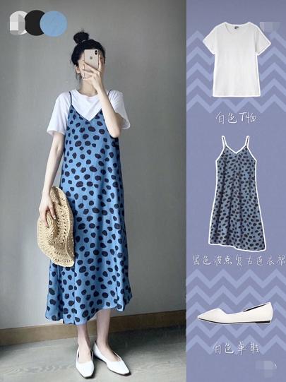 白色基础款T恤 黑色波点复古连衣裙