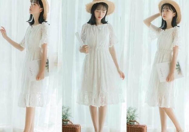 白色蕾丝连衣裙 碎花平底鞋