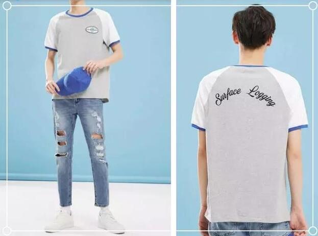 灰色T恤 破洞牛仔裤 小白鞋