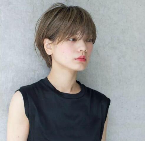 方脸型 空气刘海