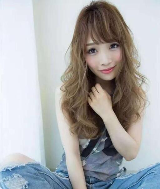 长脸型女生 刘海发型