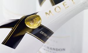 顶级美酒品牌酩悦 Moet&Chandon 首推加冰香槟：冰帝国 Ice Imperial