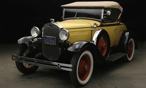 1930年款福特Model A roadster 古董车博物馆被盗