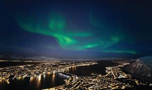 北欧旅游局携手众信旅游再推力作 北极圈里观绝美极光