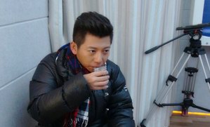 《我是歌手》20130201第三期，胡海泉再任主持人  