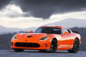 2014款道奇SRT Viper TA 橙色限量版将亮相纽约国际车展