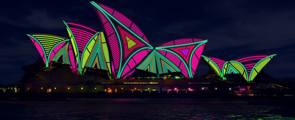 史上最盛大的2013年活力悉尼灯光音乐节点亮澳大利亚海港之都