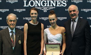 浪琴(Longines)优雅奖授予体操运动员 Ganna Rizatdinova
