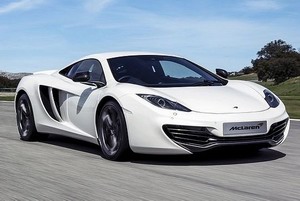 McLaren 否认碳纤维单体结构掀背车计划