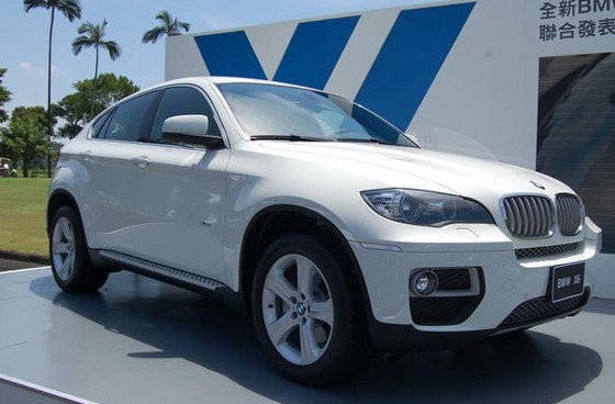 BMW（宝马）2015款 X6 将更轻更运动化