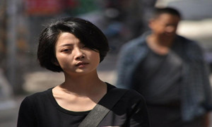 电视剧《无贼》北京卫视热播 殷桃颠覆形象演绎“贼婆”乔安娜