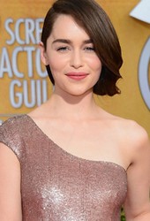 Emilia Clarke 佩戴宝曼兰朵珠宝出席美演员工会奖