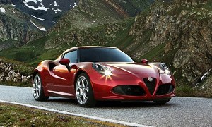 Alfa Romeo 4C 美国市场交车在即